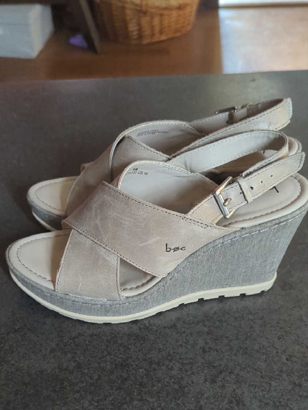 b.o.c. Women's Grey Crisscross Slingback Sandals - Picture 2 of 6
